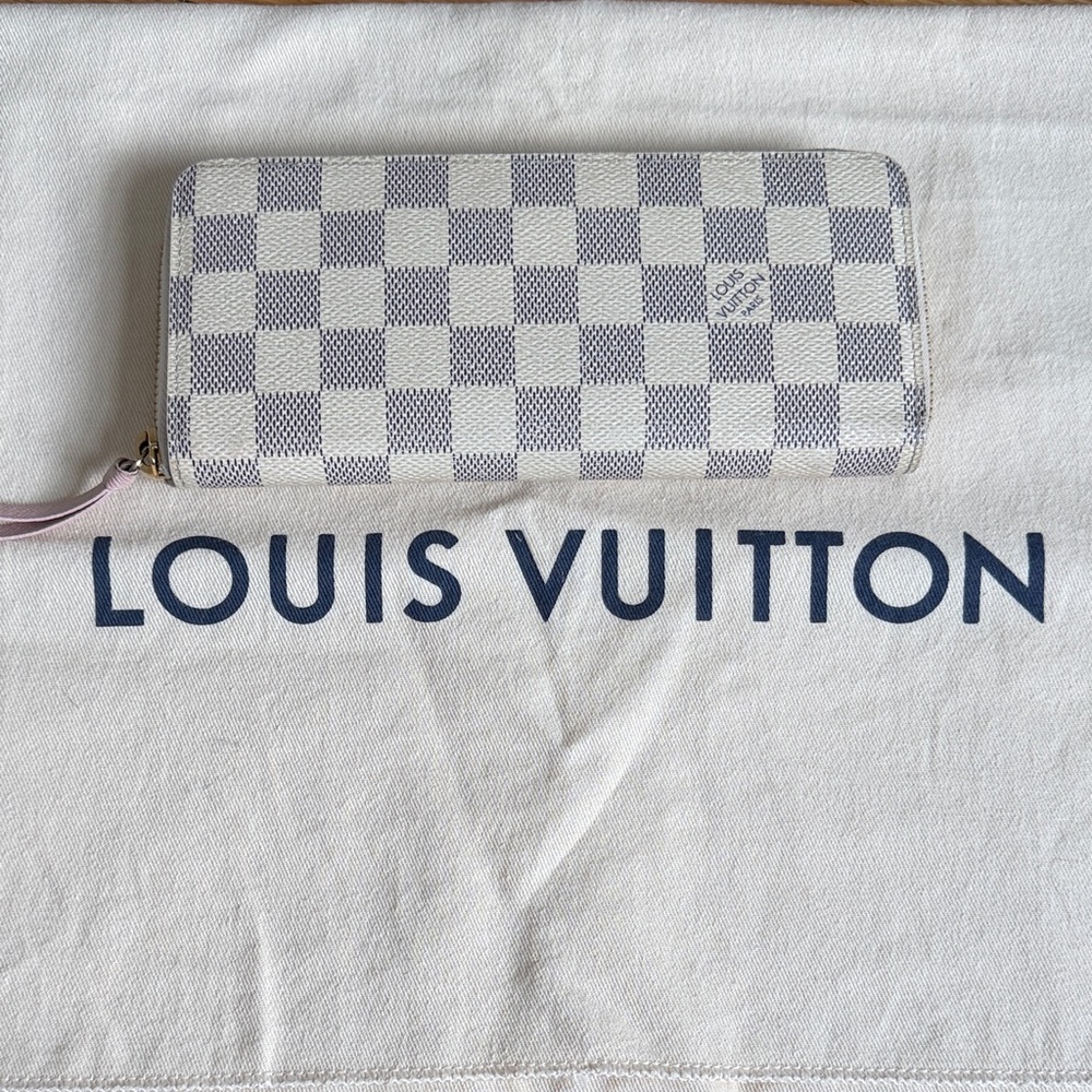 Louis Vuitton Clémence Wallet - Picture 3 of 12
